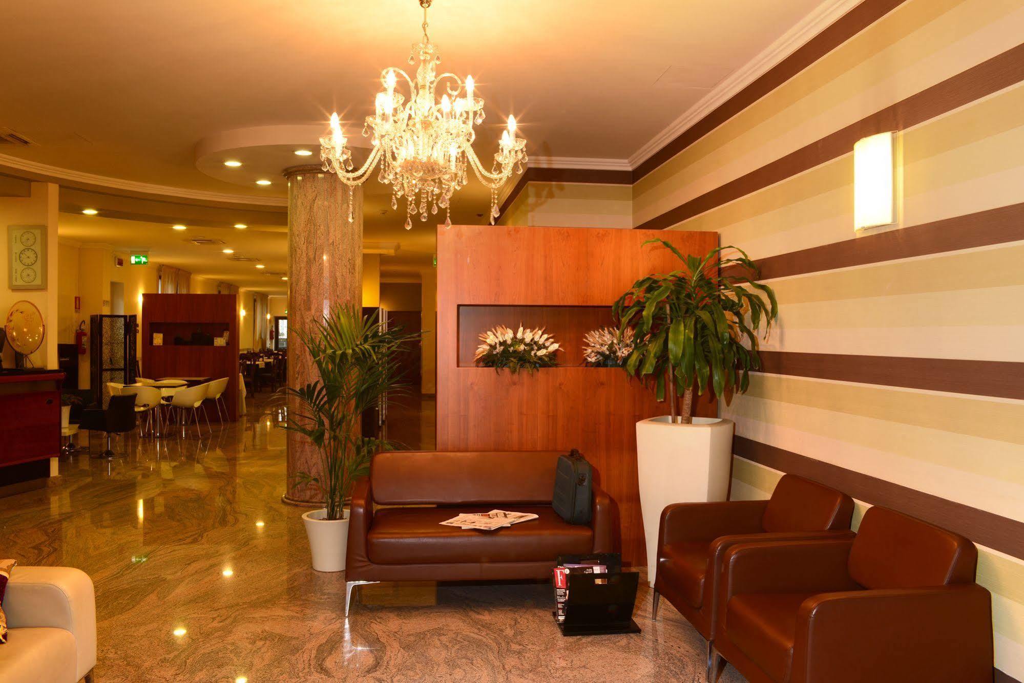 Hotel Iacone Chieti Exterior photo